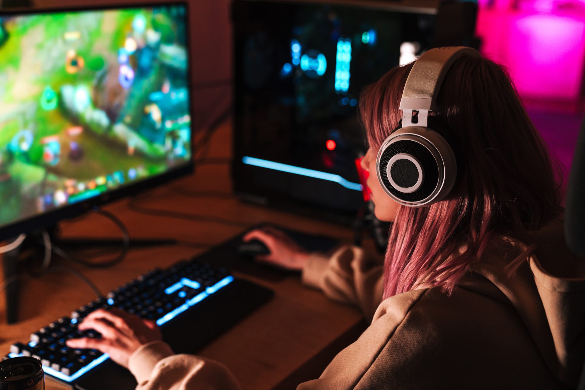 How Can Gamers Protect Their Vision?