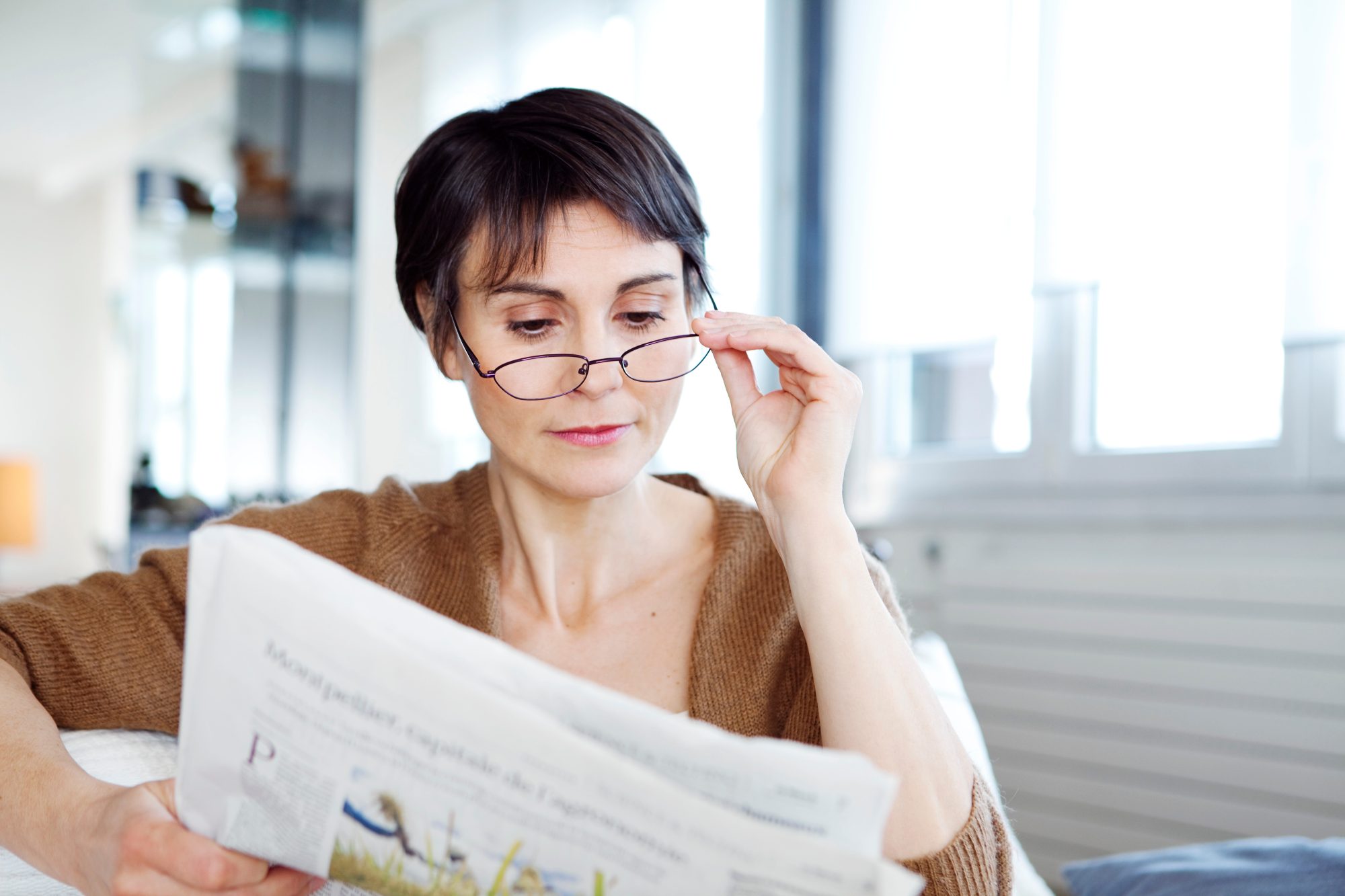 Are Over-the-Counter Reading Glasses Bad for Your Eyes?