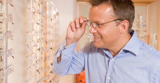 How Do You Know If Your Glasses Prescription Needs Updating?